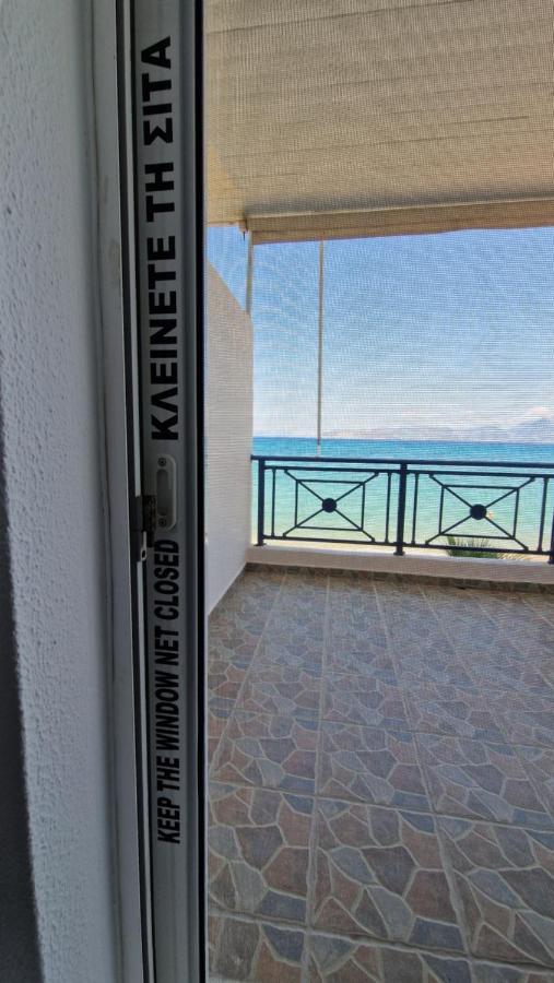Korinthian Sea View Apartment Nerántza Exterior photo